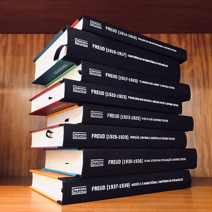 Livros sobre psicanálise e estudo da teoria psicanalítica